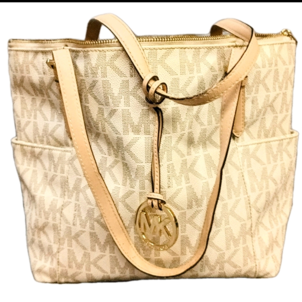 Michael Kors Jet Set Beige MK Signature Zip Tote Bag Gold MK Charm Free Shipping